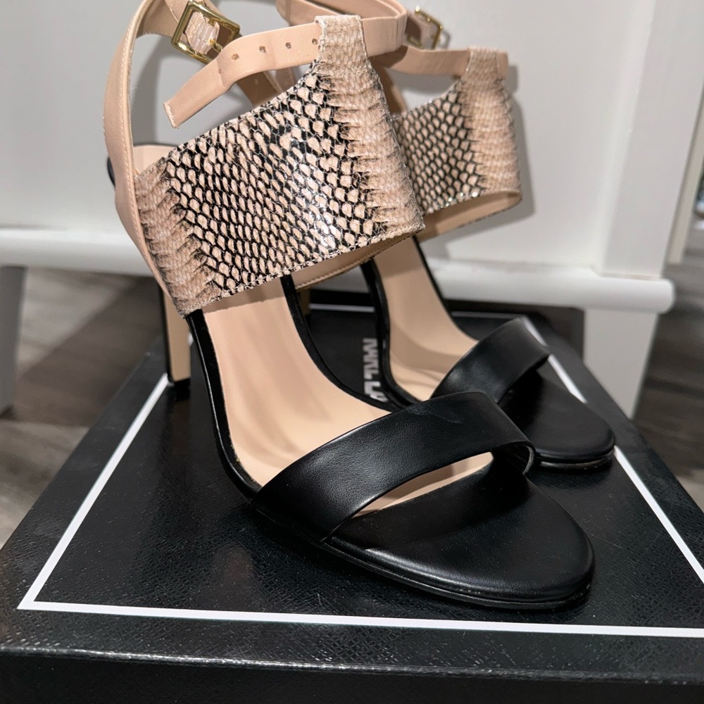 Karl Lagerfeld  size 8 heels